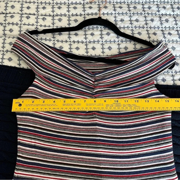 Bailey‎ 44 Anthropologie Striped Off Shoulder Blouse size Medium Classic - Picture 7 of 8